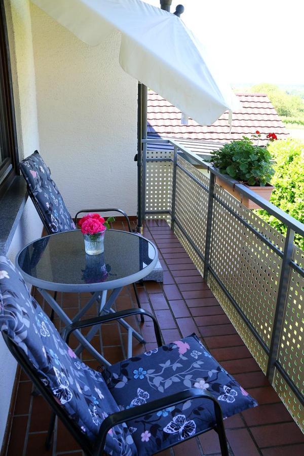 Gaestehaus Hoeferlin Bad Bellingen Exterior foto